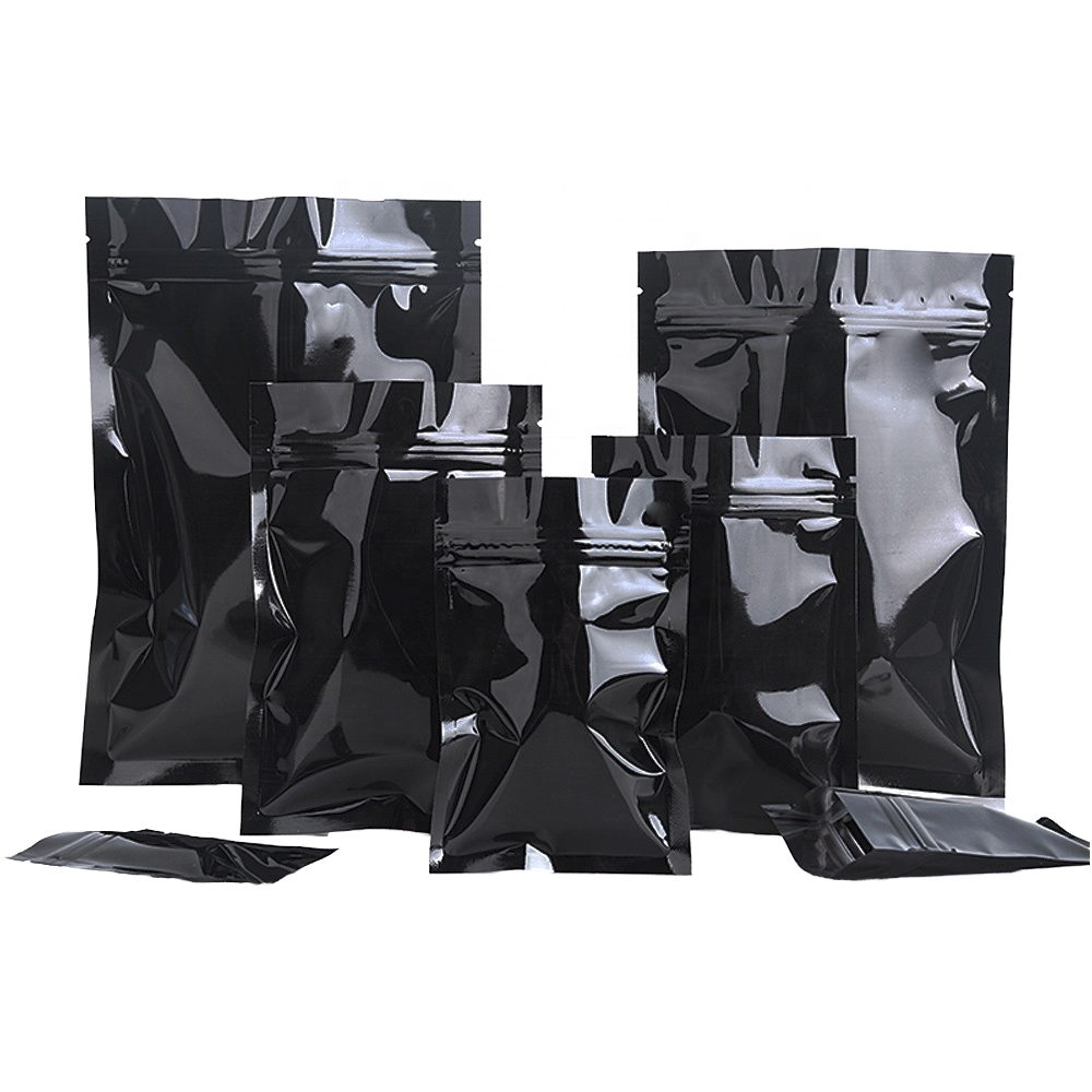 Custom Snack Packaging – Resealable & Food-Safe Bags